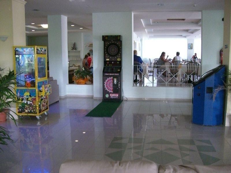 Hotel Athina Lambi  Exterior foto